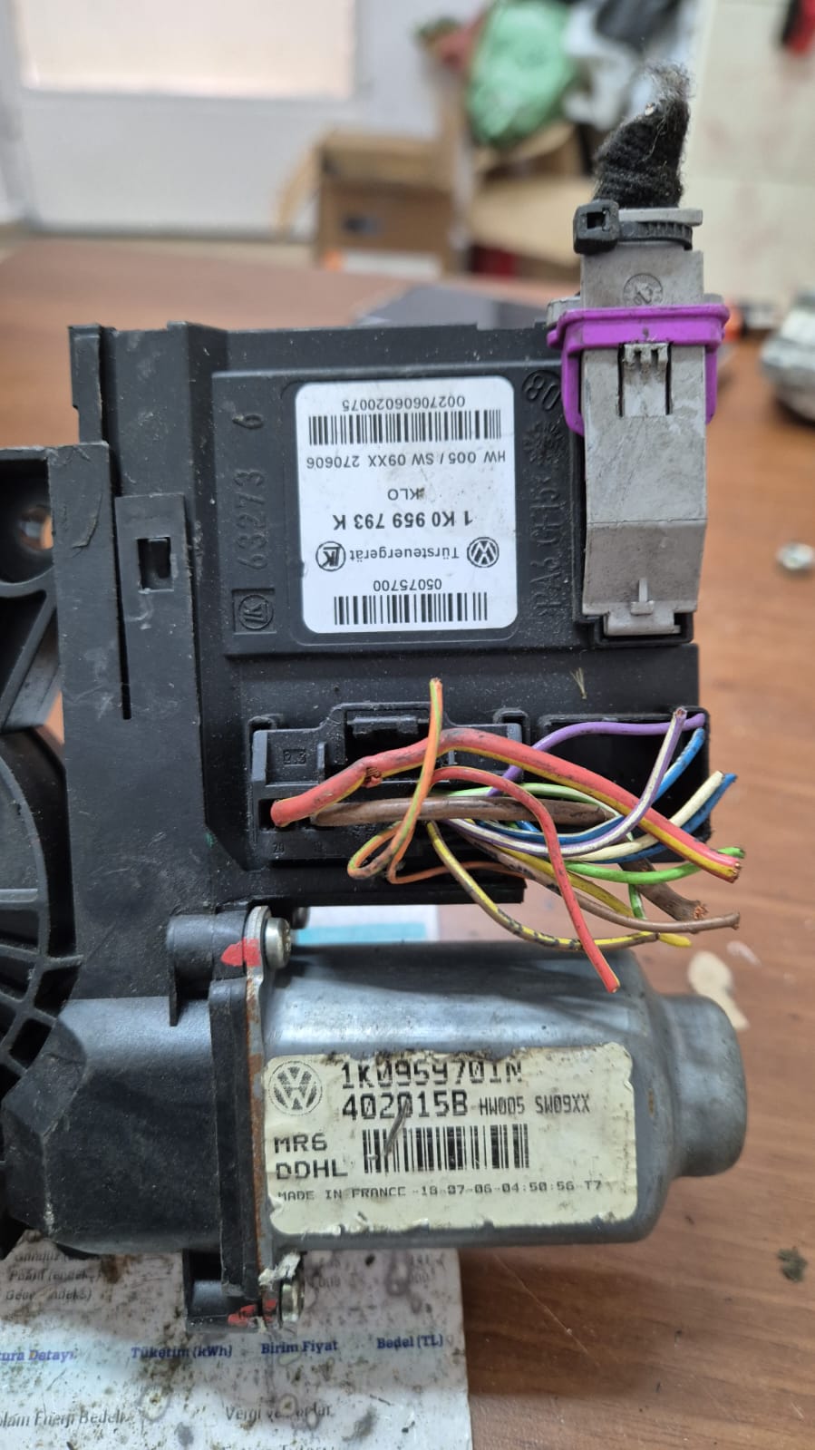 Cam Kriko Motoru Caddy Sol Oem No 1k0959701n